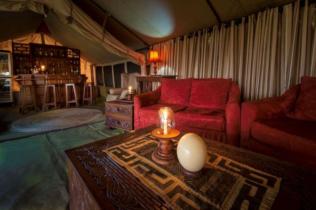 Karibu Camps And Lodges Lions Paw Ngorongoro Karatu Restauracja zdjęcie